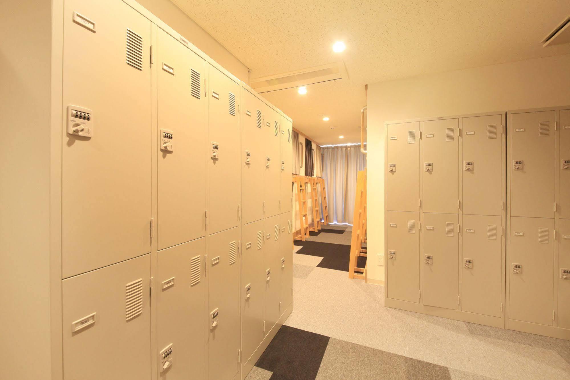 Centurion Ladies Hostel Ueno Park Tokyo prefektur Exteriör bild